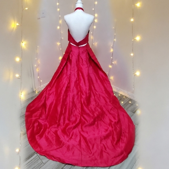 Pink formal dress ๐ - Picture 5 of 6